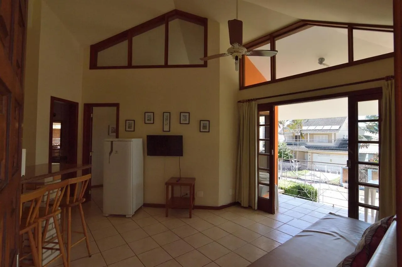 Apartamento Residencial E Pousada Com Piscina Farol 1245,10 Florianópolis