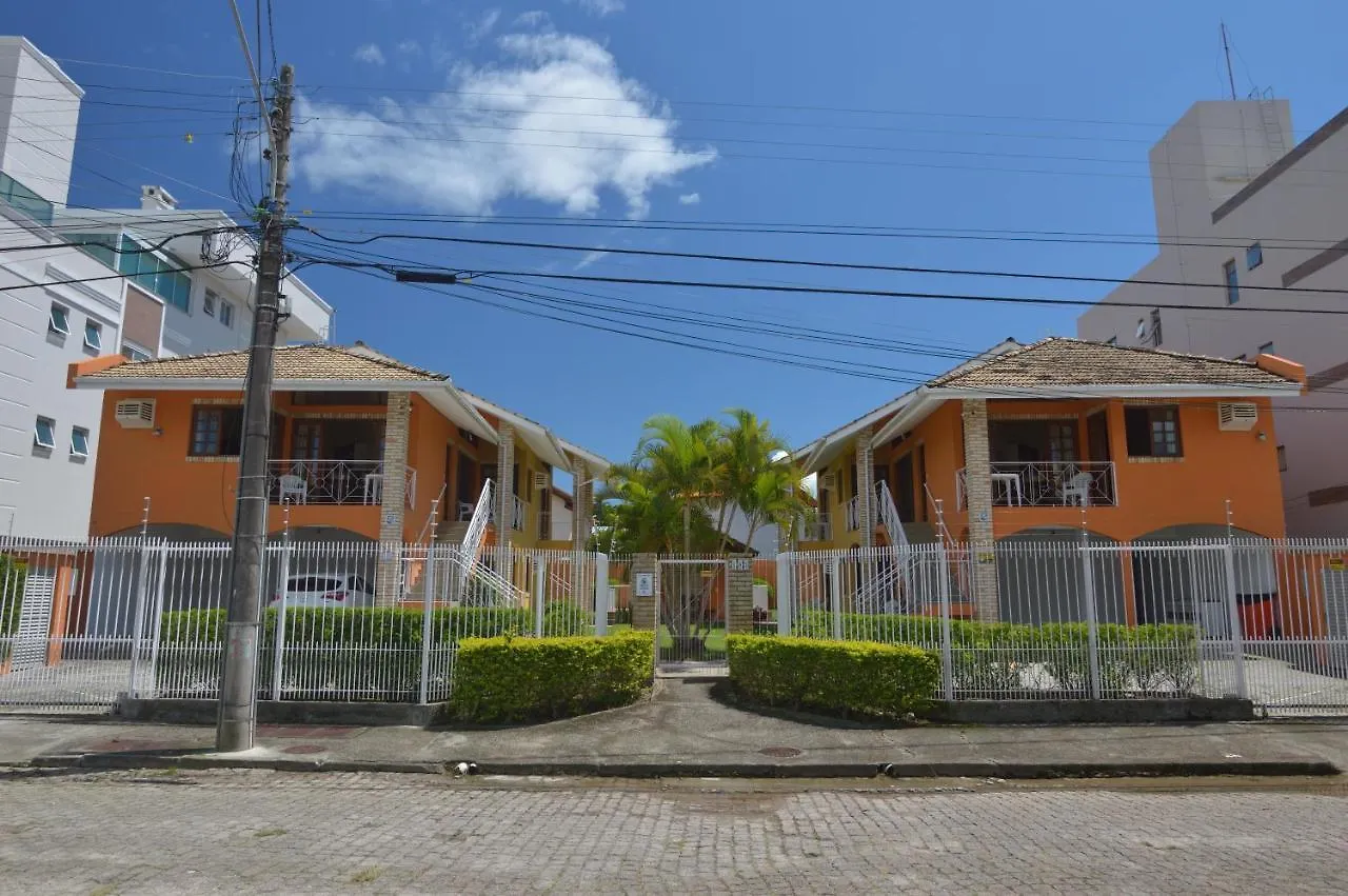 Residencial E Pousada Com Piscina Farol 1245,10 Florianópolis 0*,