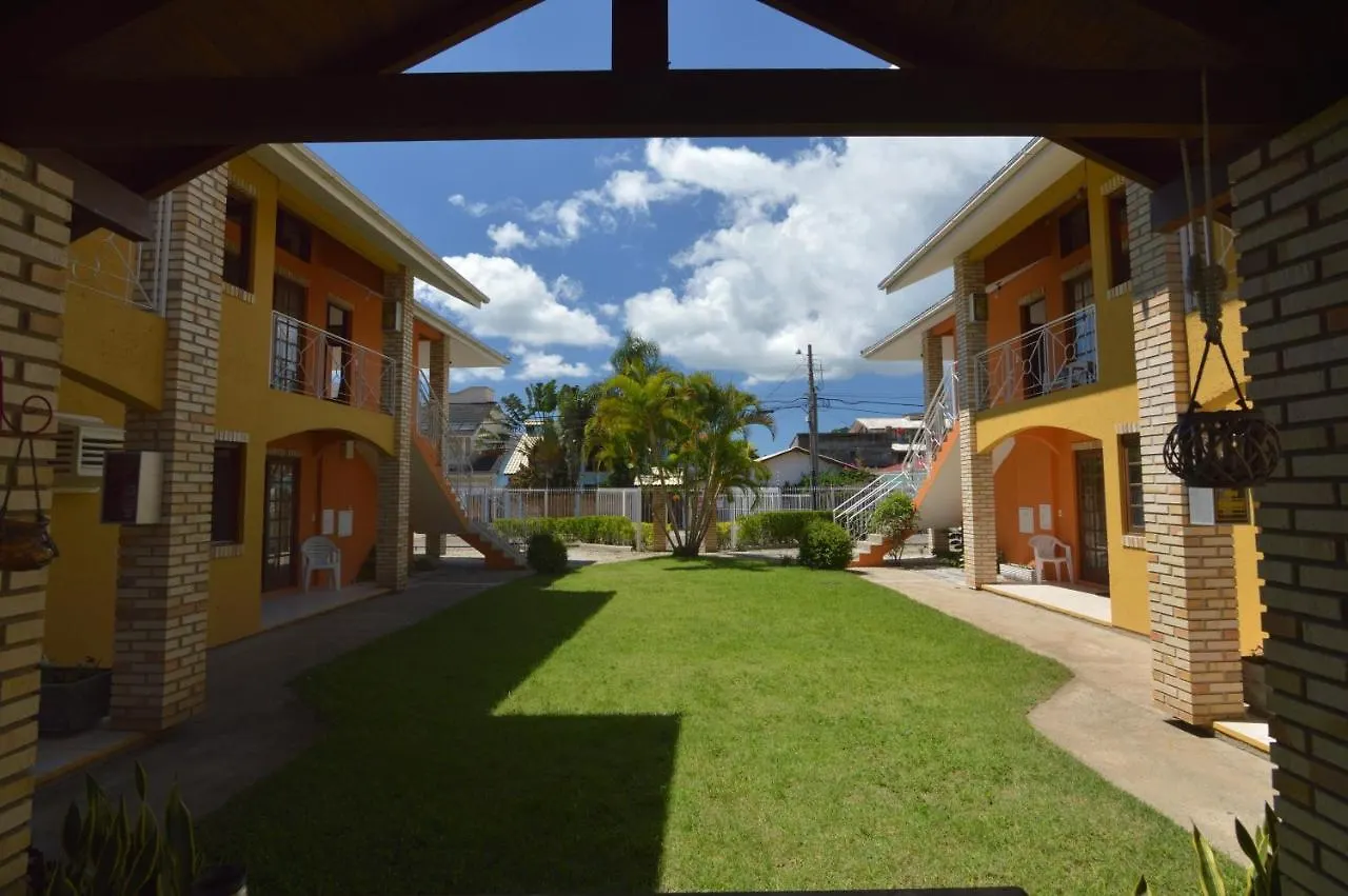 Apartamento Residencial E Pousada Com Piscina Farol 1245,10 Florianópolis