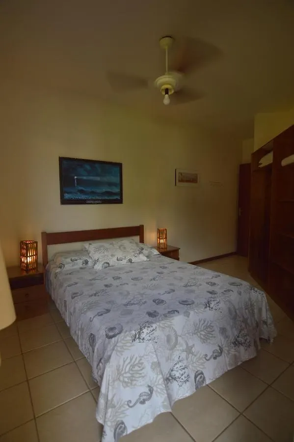 Residencial E Pousada Com Piscina Farol 1245,10 Florianópolis 0*,